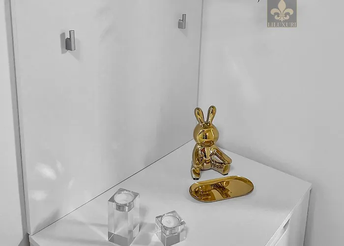 In Uni - & Lkh Naehe Lägenhet *